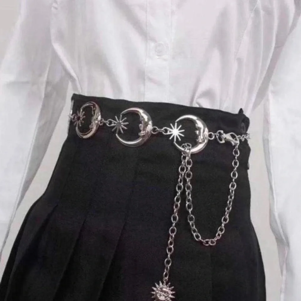 NWT gold or silver moon crescent chain link belt - Picture 2 of 3